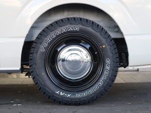 ハイエースバンディーゼル4WD　DX　新車カスタム丸目フェイス