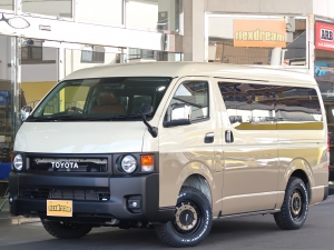 ハイエースＶワイド4WD　ライトイエロー×ツートンペイント