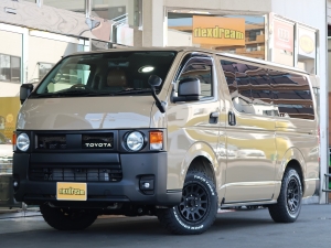 ハイエースＶディーゼル4WD　アースカラーパッケージ４Ｖ６ベージュ