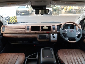 ハイエースバンワイド4WD　丸目　キャンピング登録