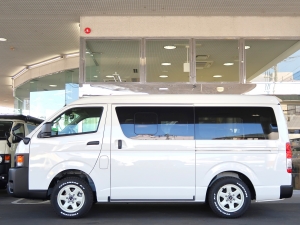 ハイエースバンワイド4WD　丸目　キャンピング登録