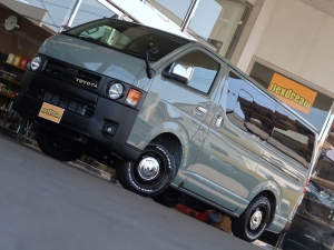 ハイエースバンディーゼル4WD　アースカラーパッケージ６Ｘ３アーバンカーキ