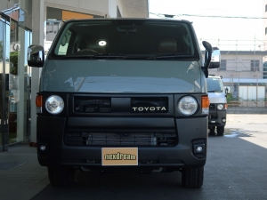 ハイエースバンディーゼル4WD　アースカラーパッケージ６Ｘ３アーバンカーキ