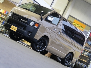 ハイエースバン丸目カスタム　アースカラーパッケージ４Ｖ６ベージュ