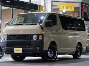 ハイエースバンディーゼル4WD　アースカラーパッケージ４Ｖ６ベージュ