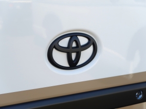 ハイエースバン新車CP　丸目　ツートンペイント