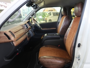 ハイエースバン新車CP　丸目　ツートンペイント