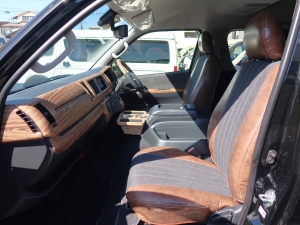 ハイエースワゴン新車ワゴン2WD　丸目　FD-BOXベッド