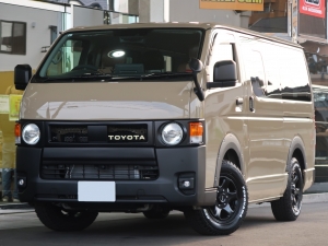 ハイエースＶ丸目カスタム　アースカラーパッケージ４Ｖ６ベージュ