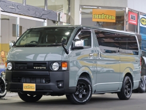 ハイエースＶ丸目カスタム　アースカラーパッケージ６Ｘ３アーバンカーキ