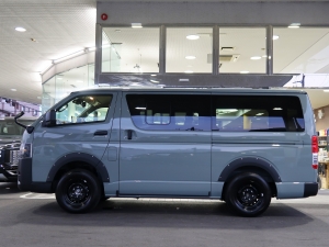 ハイエースバンディーゼル4WD　アースカラーパッケージ6X3アーバンカーキ