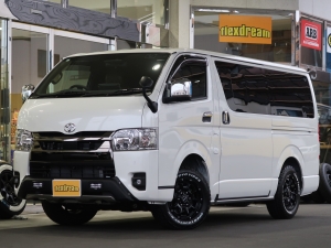 ハイエースＶ新車一部改良後　ディーゼル四駆