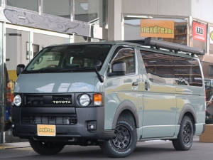 ハイエースＶディーゼル4WD　アースカラーパッケージ6X3アーバンカーキ