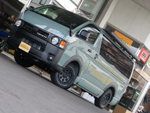 ハイエースバンディーゼル4WD　アースカラーパッケージ6X3アーバンカーキ