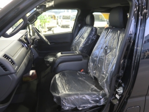 ハイエースバン新車一部改良後　ディーゼル四駆