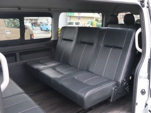 ハイエースワゴン新車コンプリート　FD-BOX W02