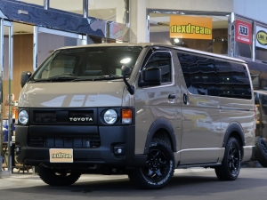 ハイエースＶディーゼル4WD　アースカラーパッケージ4V6ベージュ
