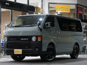 ハイエースＶ丸目カスタム　ネオクラシック