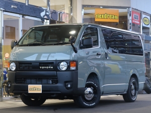 ハイエースＶディーゼル4WD　アースカラーパッケージ6X3アーバンカーキ