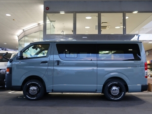 ハイエースバンディーゼル4WD　アースカラーパッケージ6X3アーバンカーキ