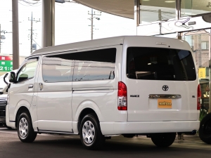 ハイエースワゴン１０人乗り　車中泊できる街乗り仕様車