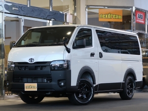 ハイエースＶ新車一部改良後　ディーゼル四駆
