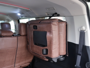 デリカＤ５新車デリカD5　PENDLETONシート