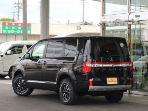 デリカＤ５新車デリカD5　PENDLETONシート