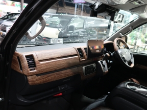 ハイエースバンディーゼル4WD　丸目換装FD-classicカスタム
