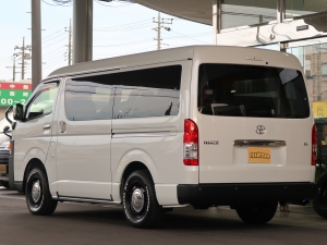 ハイエースワゴン１０人乗り　車中泊できる街乗り仕様車