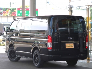 ハイエースバン新車一部改良後　ディーゼル四駆