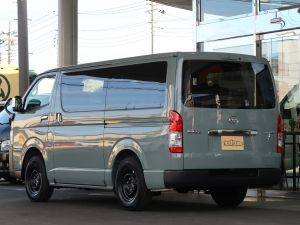 ハイエースバンディーゼル4WD　アースカラーパッケージ6X3アーバンカーキ
