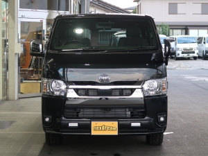 ハイエースバン新車一部改良後　ディーゼル四駆