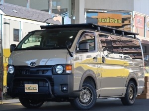 ハイエースＶディーゼル4WD　アースカラーパッケージ4V6ベージュ
