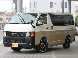 ハイエースＶFD-classic丸目ハイエース　ツートン　スペシャル特選車