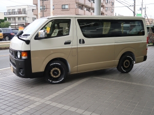 ハイエースバンFD-classic丸目ハイエース　ツートン　スペシャル特選車
