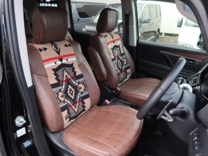 デリカＤ５新車デリカD5　PENDLETONシートカバー