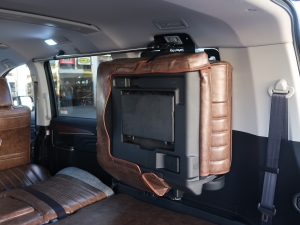 デリカＤ５新車アウトレット三菱デリカD5　Ｐ