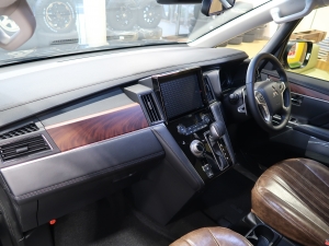 デリカＤ５新車カスタムコンプリート