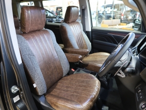 デリカＤ５新車カスタムコンプリート