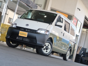 タウンエース新車タウンエースバン４ＷＤ ＧＬ【MONOBOX】