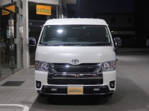ハイエースワゴン新車コンプリート　ハイエースワゴン２ＷＤ