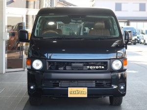 ハイエースワゴン１０人乗り　車中泊できる街乗り仕様車