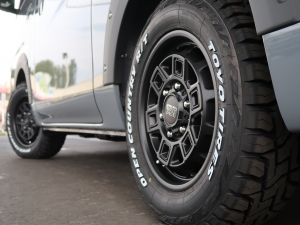 キャラバン4WD　ディーゼルターボ　NV350キャラバン