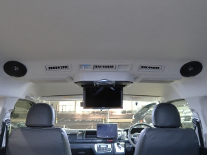 ハイエースワゴン新車 安全装備追加　新車コンプリート