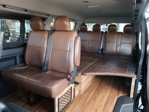 ハイエースワゴン新車 安全装備追加　新車コンプリート