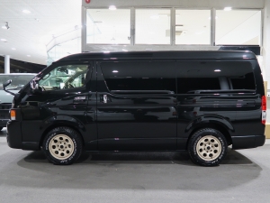 ハイエースワゴン新車コンプリート　ハイエースワゴン２ＷＤ
