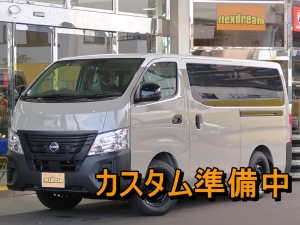 キャラバンキャラバンマイルーム　車中泊のできる街乗り仕様車