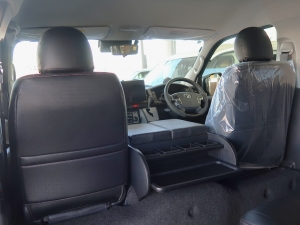 ハイエースワゴン一部改良後 安全装備追加　新車コンプリート