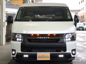 ハイエースワゴン新車コンプリート　ハイエースワゴン２ＷＤ